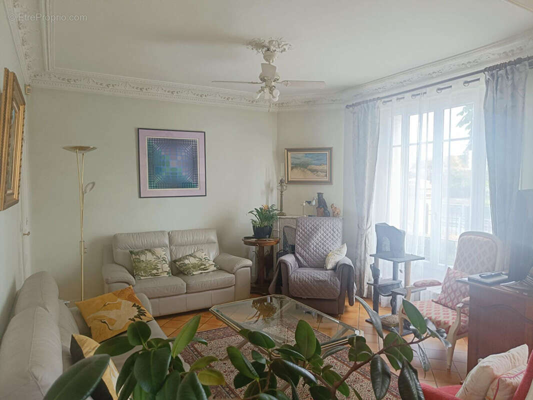 Maison à VILLEMOMBLE