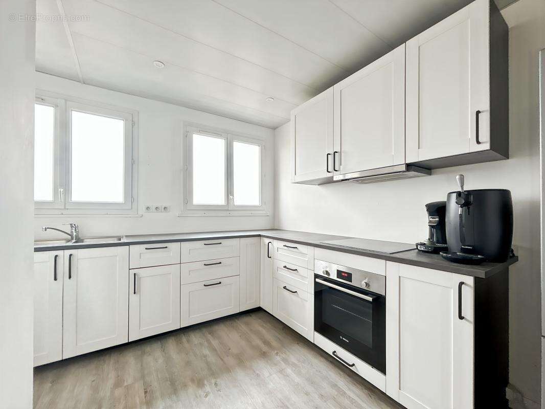 Appartement à SAINT-JEAN-DE-BRAYE