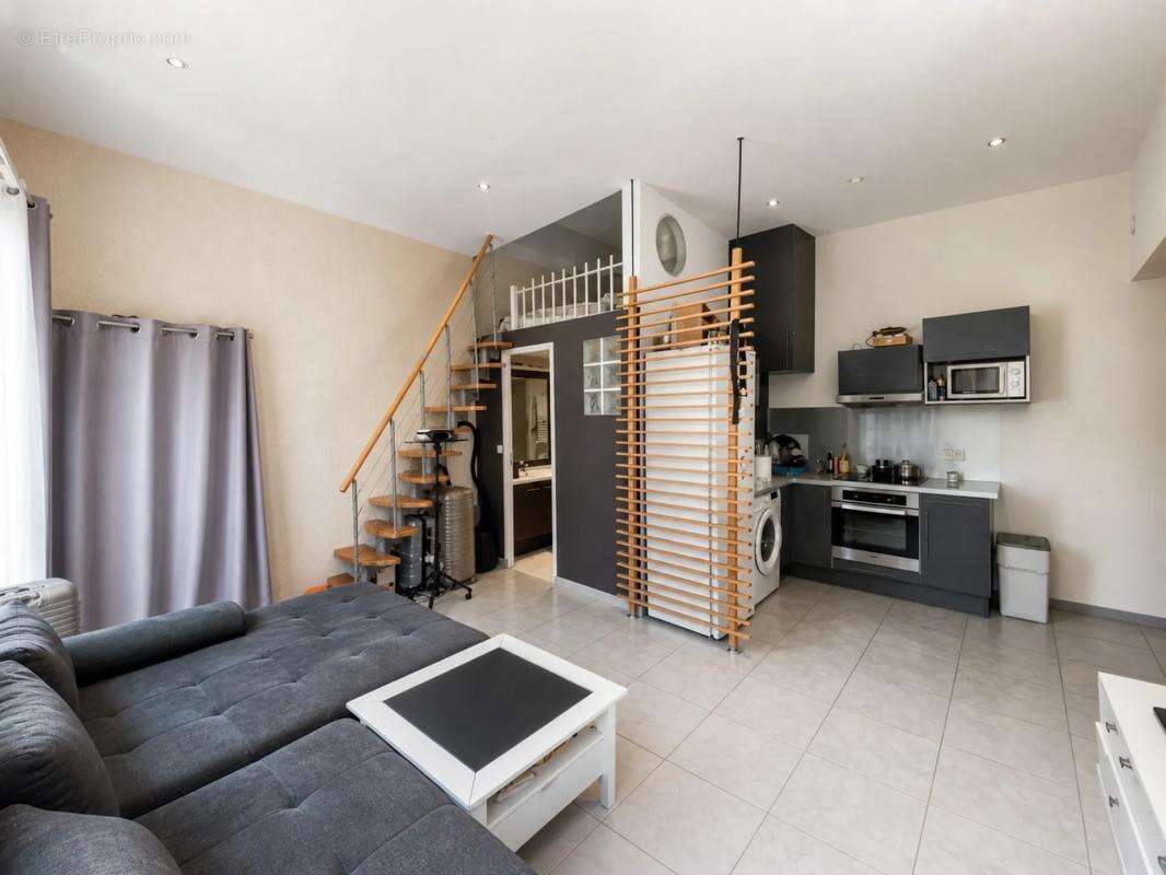 Appartement à LE RAINCY