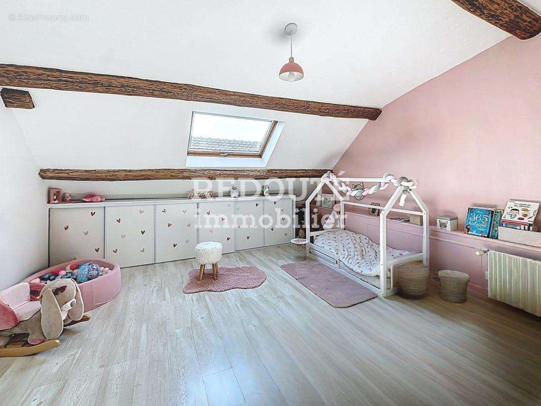 Maison à AVENAY-VAL-D'OR