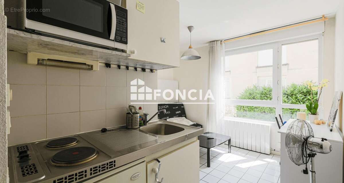 Studio meublé vendu loué – Grenoble Centre – Idéal investisseur - photo 7