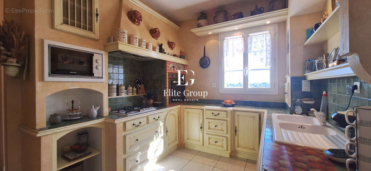 Maison à CHATEAUNEUF-SUR-CHARENTE