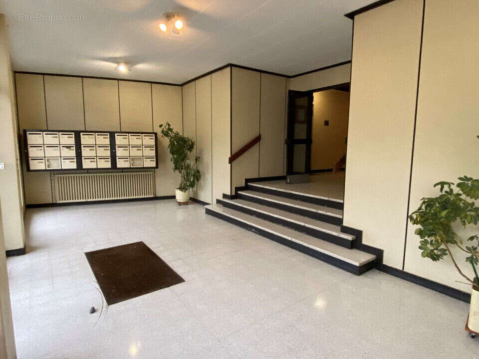 Photo 3 - Appartement à SAINT-ETIENNE