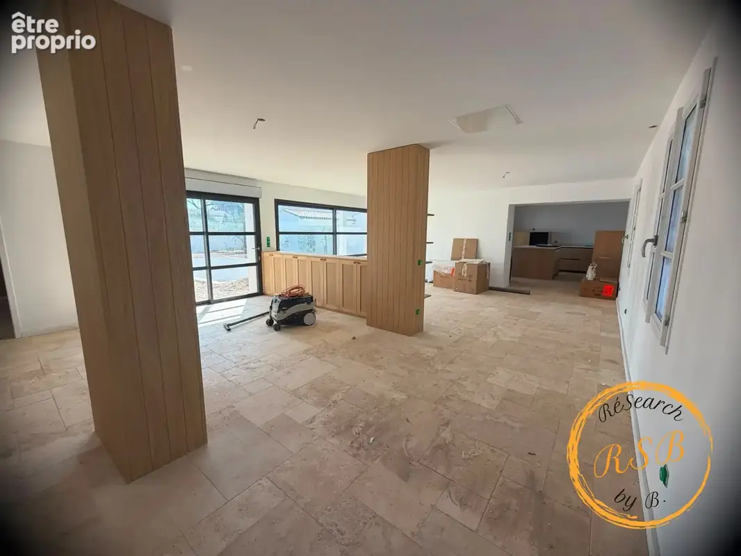 Maison 7 pièces 165 m² à vendre à Le Bois-Plage-En-Re (17580) - photo 4