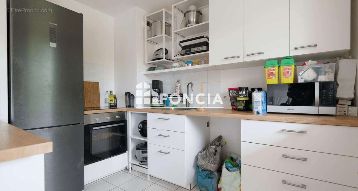 Appartement à SAINT-PIERRE-DU-PERRAY