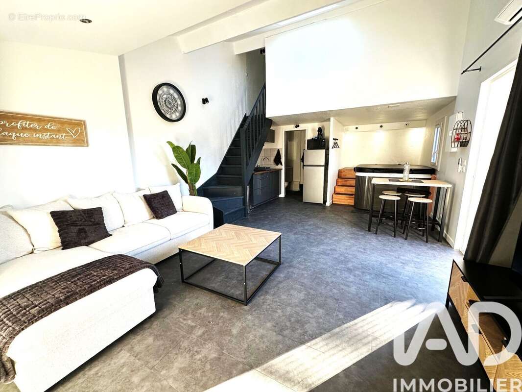 Photo 2 - Maison à LA MOTTE