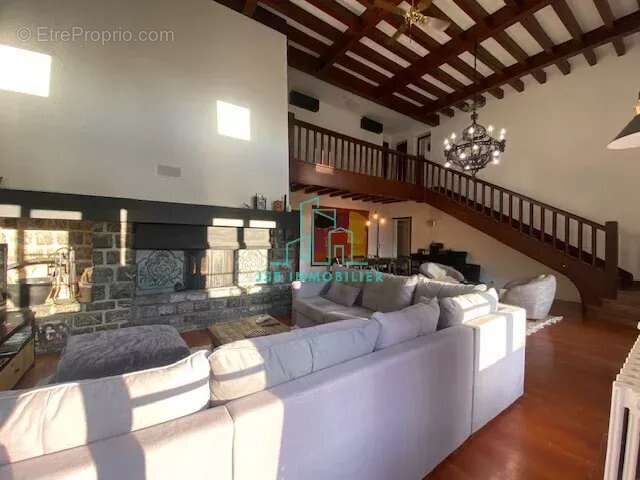 Maison à LA ROCHETTE