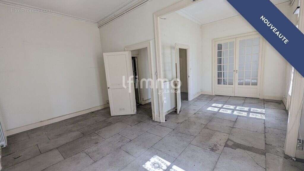 Appartement T4 de 92 m² - Montpellier Gambetta - photo 4