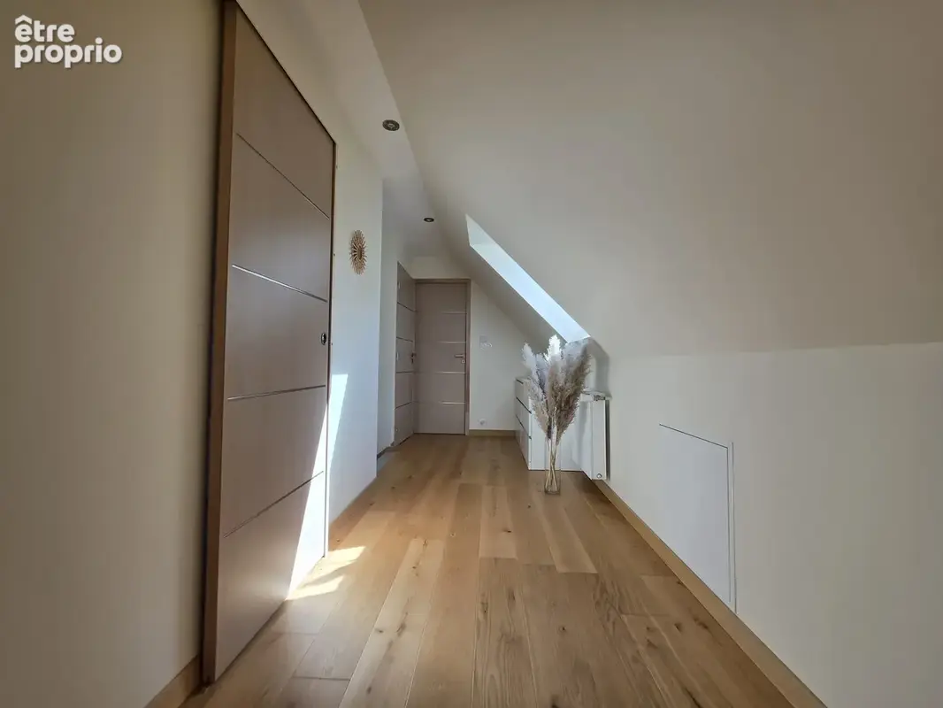 Maison 6 pièces 137 m² à vendre à Donnery (45450) - photo 8