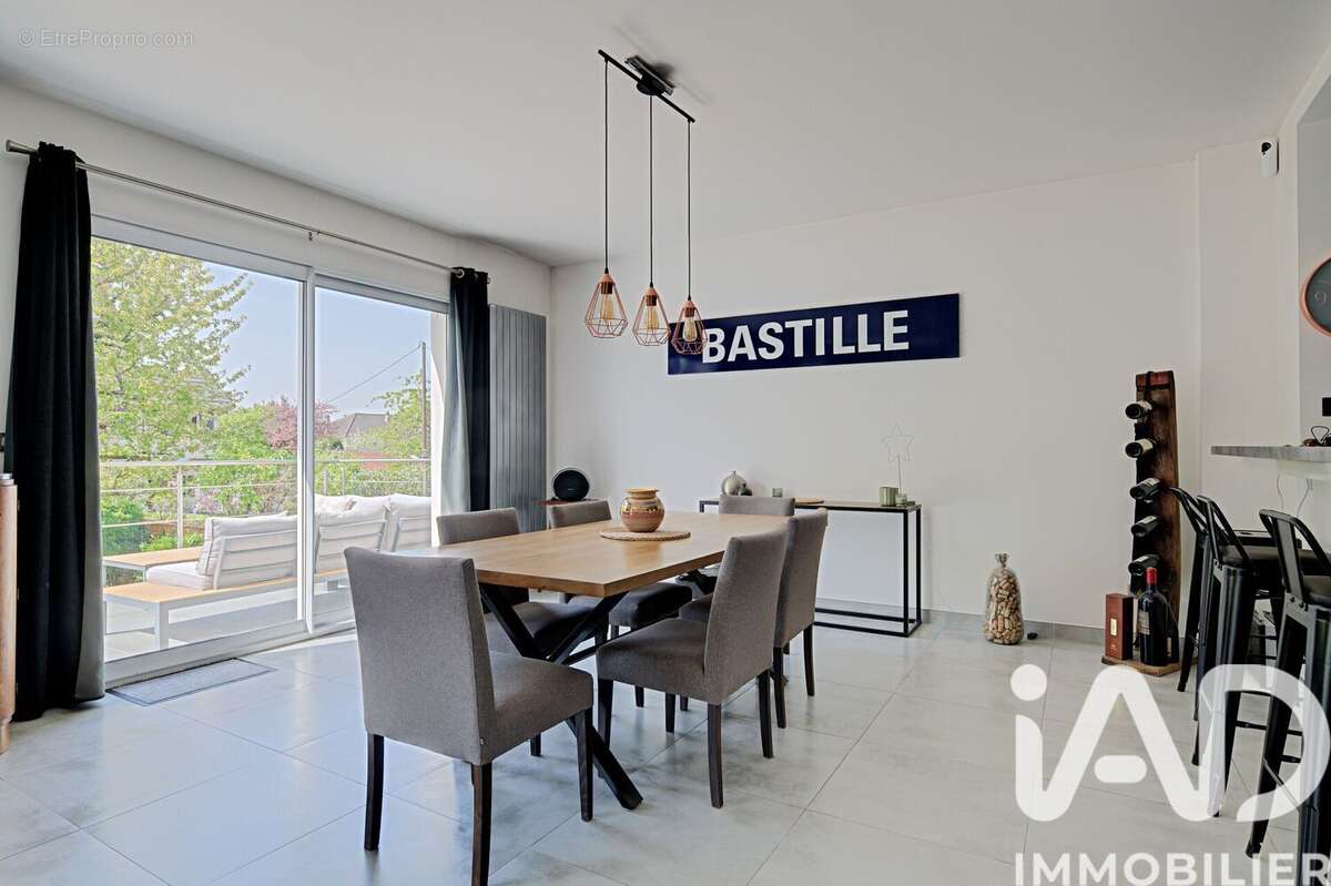 Photo 8 - Maison à VAIRES-SUR-MARNE