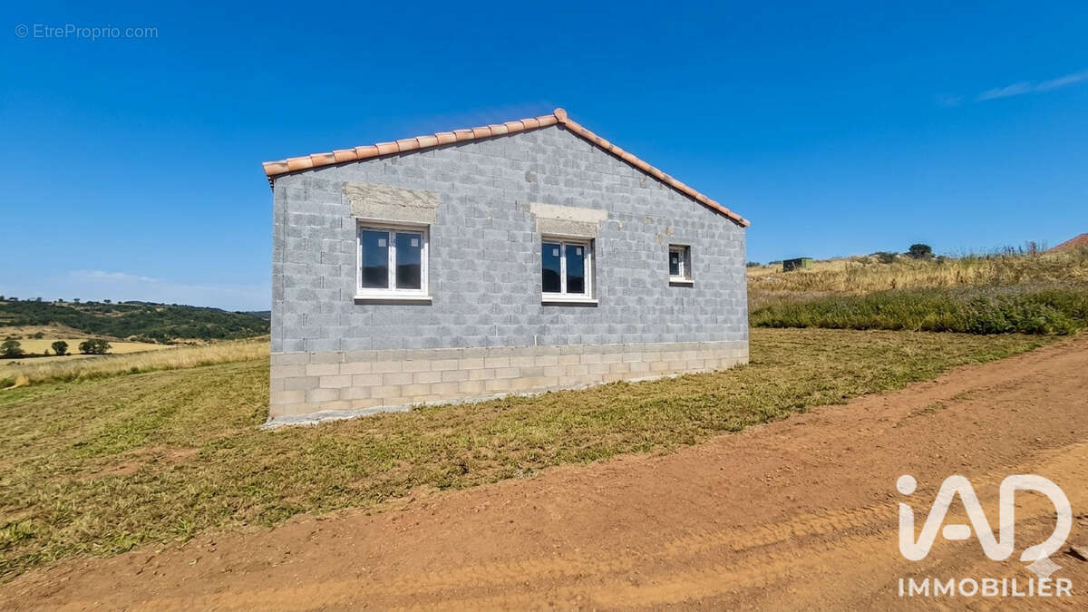 Maison 113 m² à Camares  - photo 4