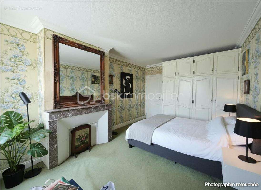Maison ancienne en pierre de 130 m² avec dépendances sur 2 830 m² de terrain - photo 15