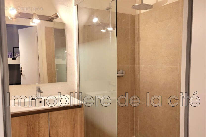 Appartement à GRIMAUD