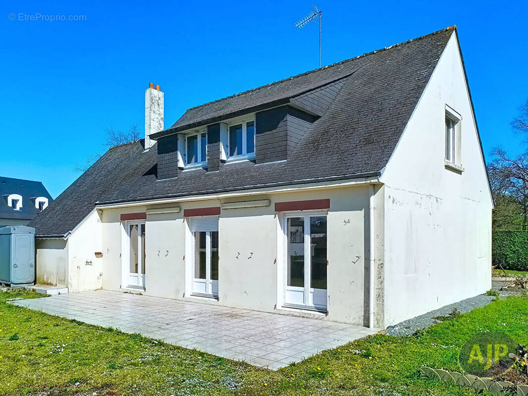 Maison à QUESTEMBERT