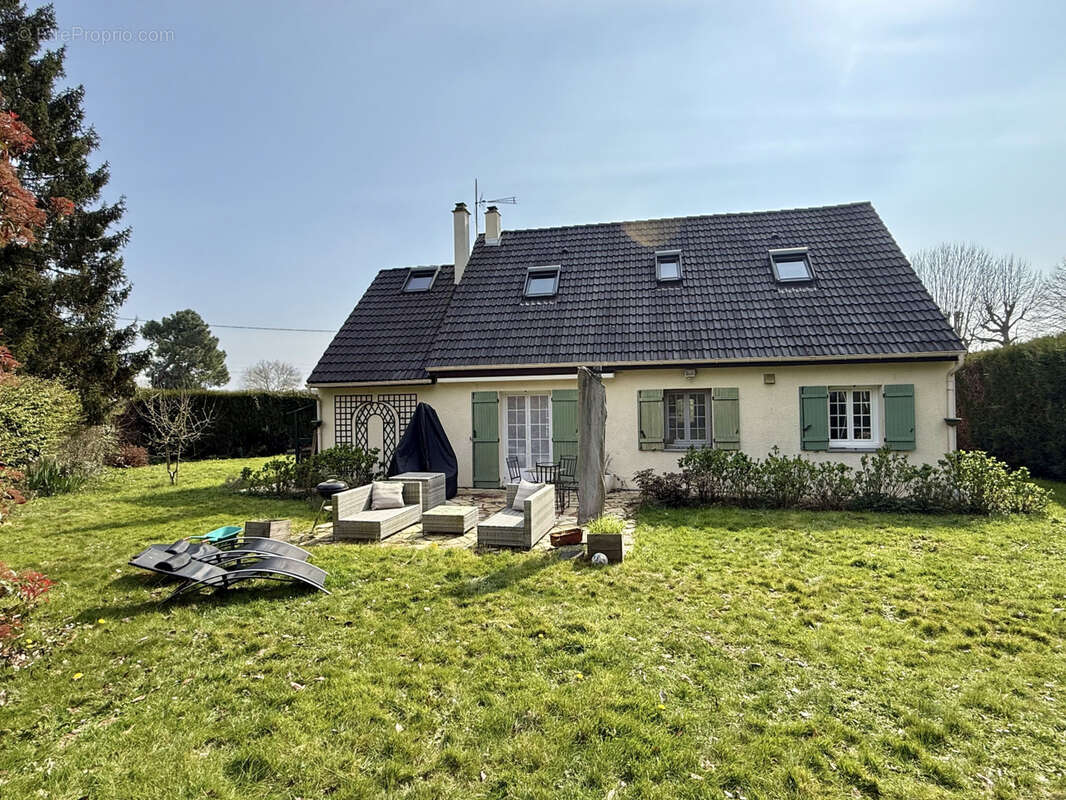 Maison à CHAUMONT-EN-VEXIN