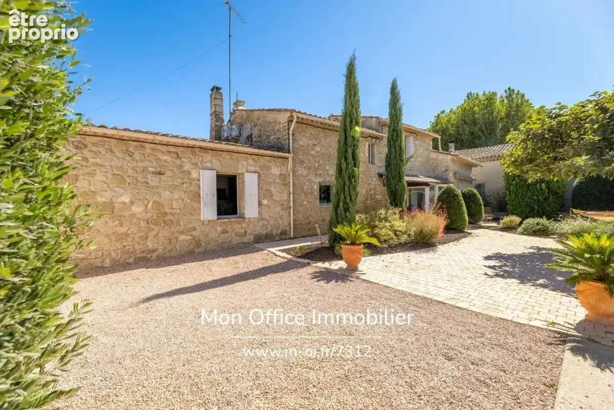 Référence : 7312-SKA - Une adresse de charme au cœur de la Provence - photo 6