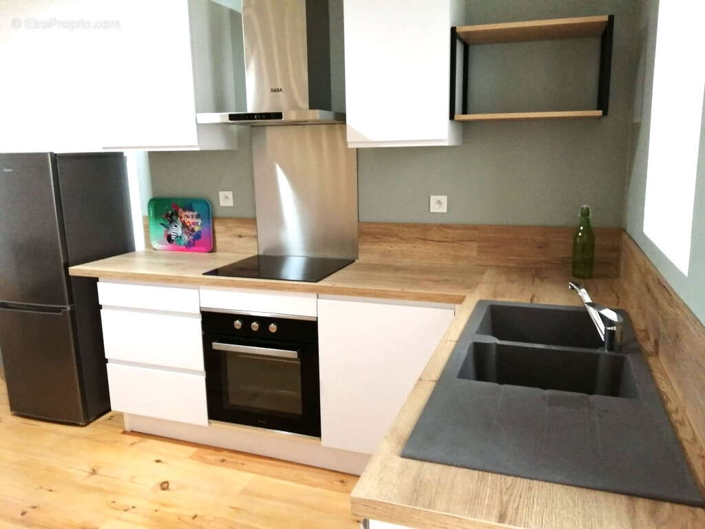 Appartement 85 m² à Coulonges-Sur-L'autize  - photo 8
