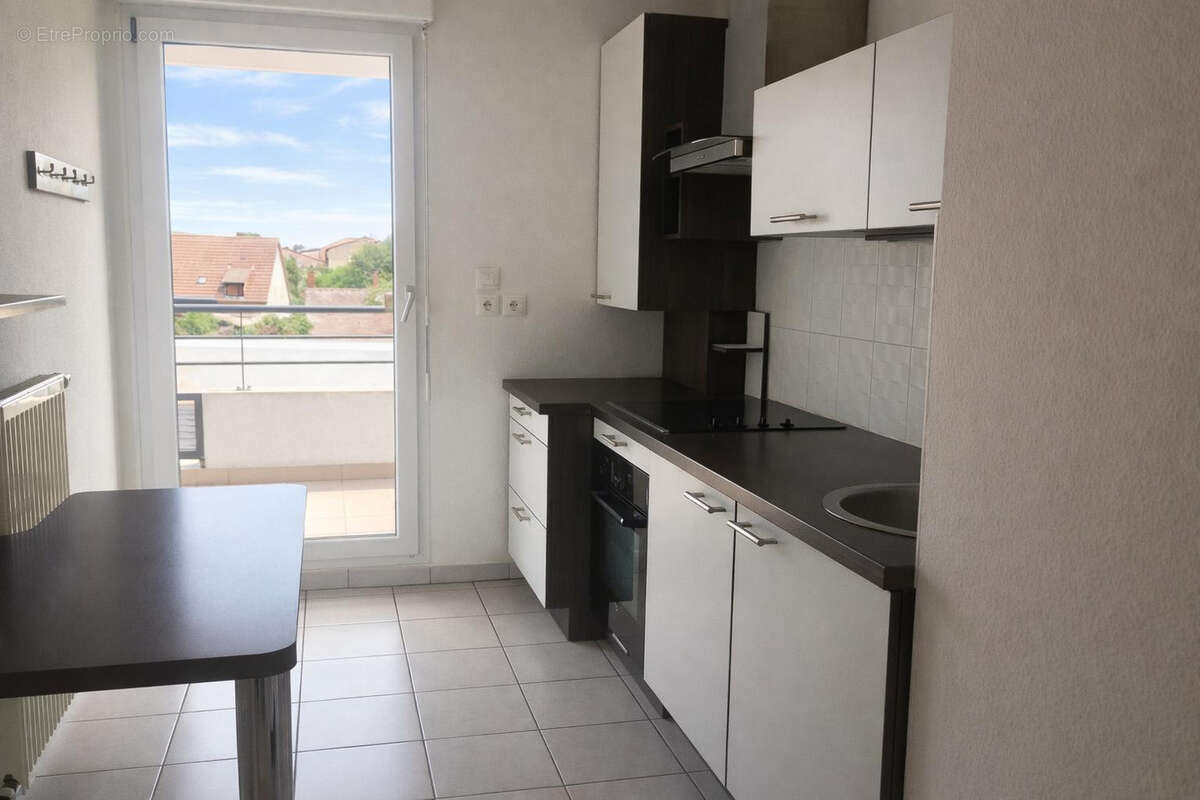 Appartement à NIEDERMODERN