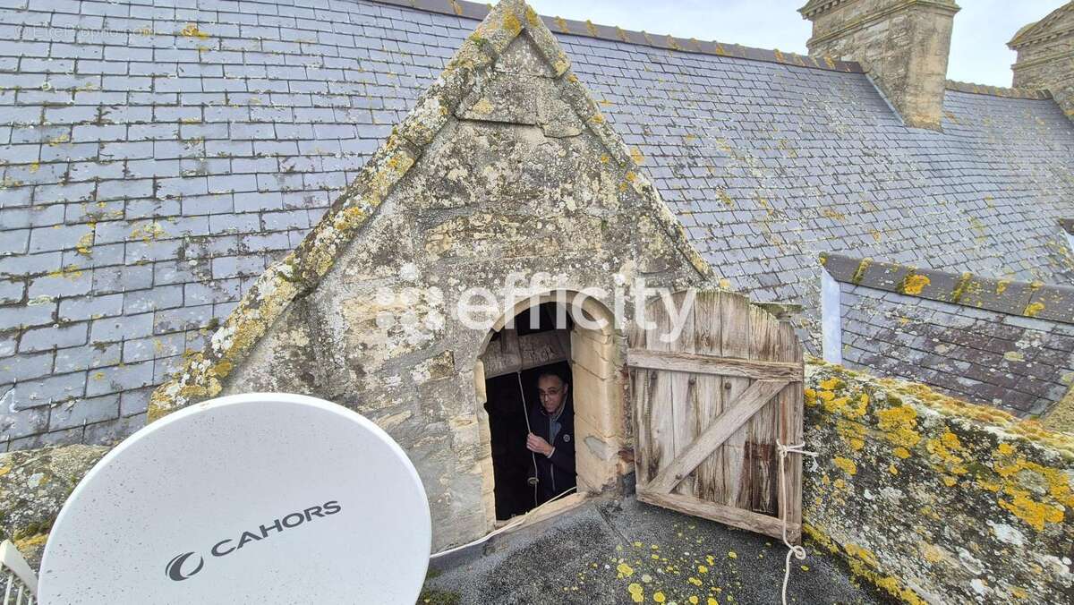 Maison à VIENNE-EN-BESSIN