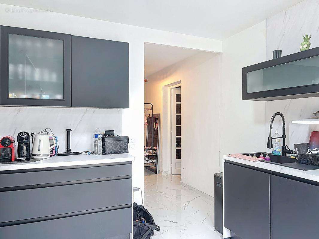 Maison à VILLENEUVE-LOUBET