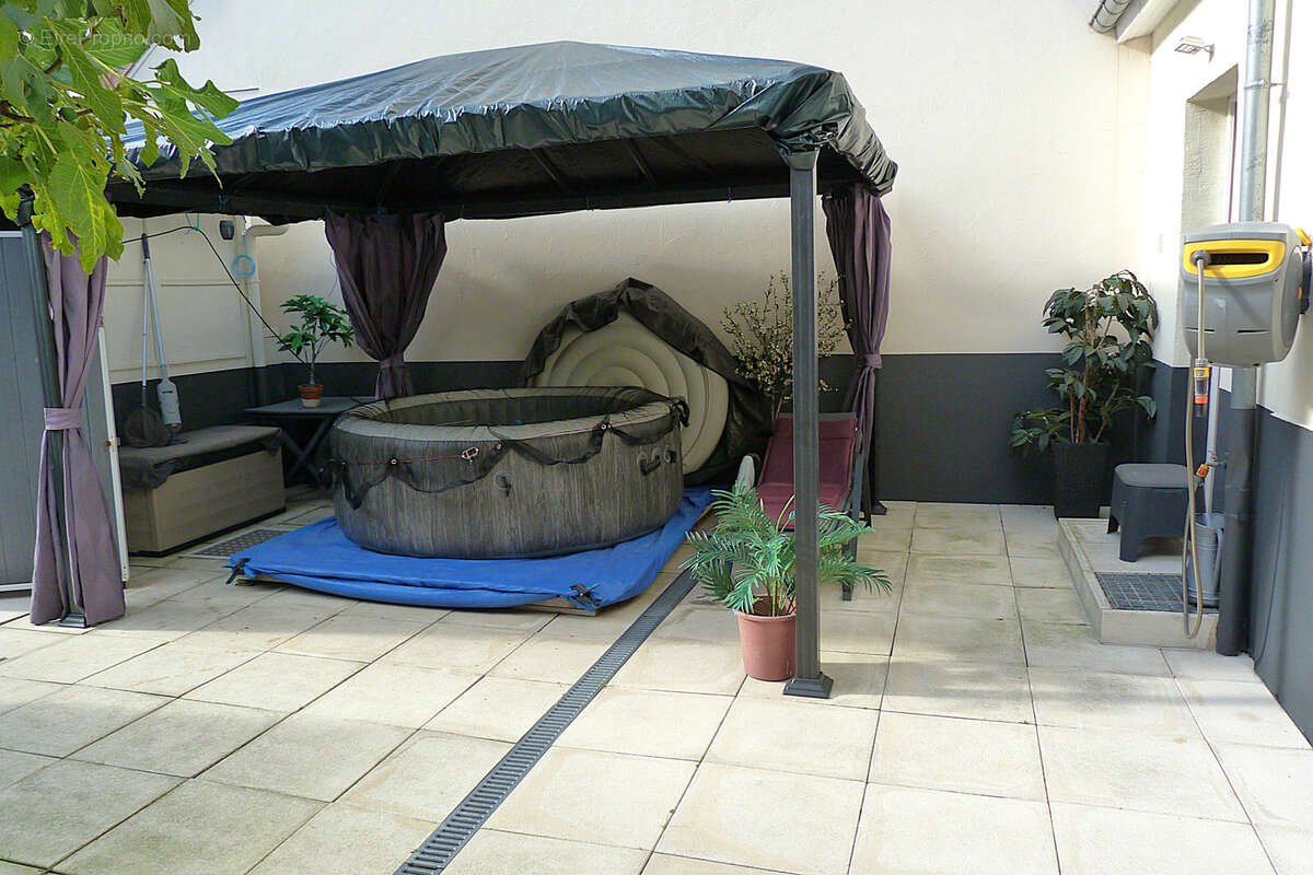 Maison à LE PETIT-QUEVILLY