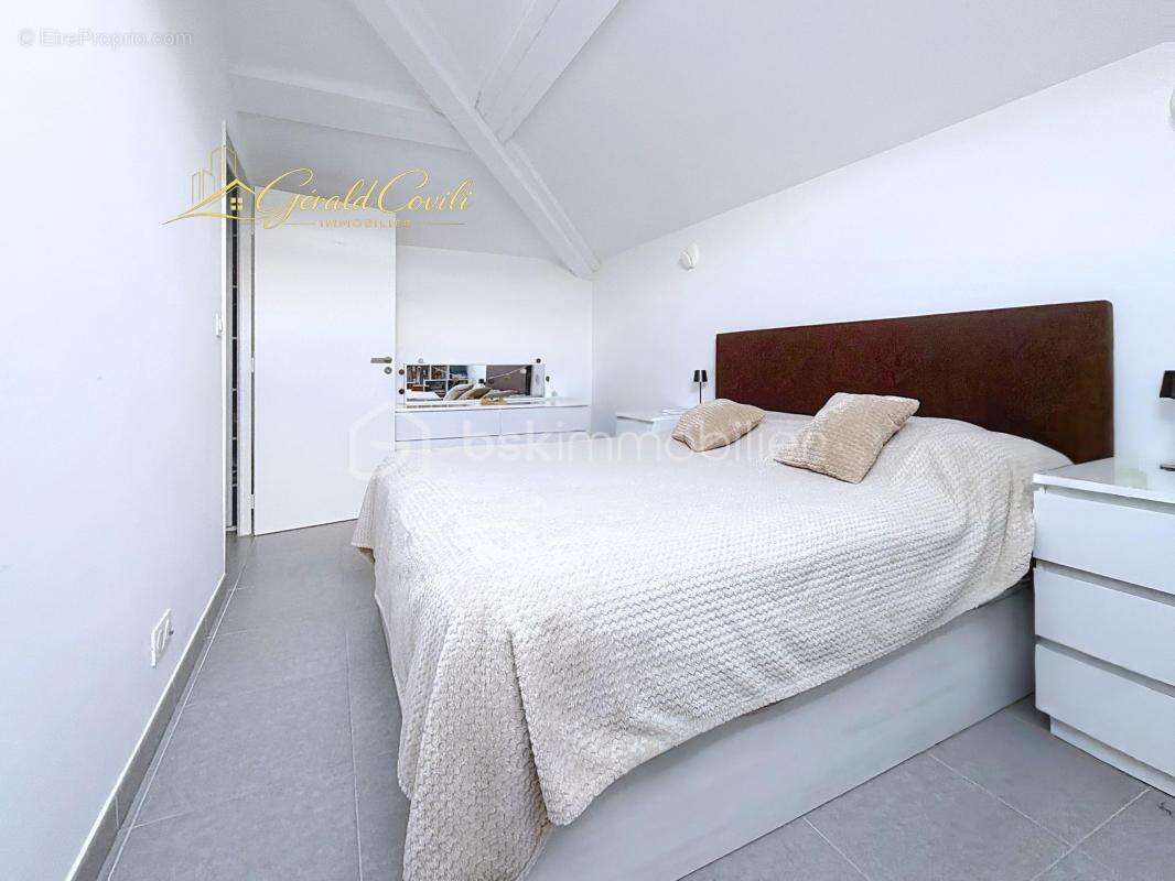 Appartement à AURIBEAU-SUR-SIAGNE