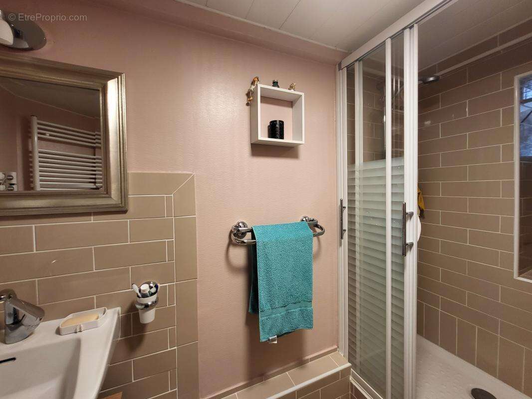 Maison à SAINT-YTHAIRE