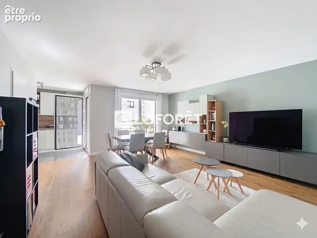 Appartement à SURESNES