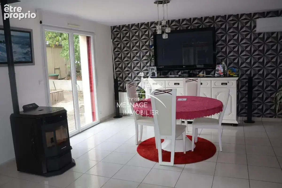 EXCLUSIVITE - À vendre chez Christelle Mesnage Immobilier, a - photo 2