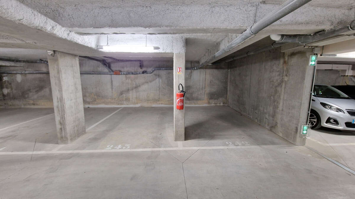 A marly la ville - appartement f3 (2024) avec deux parking au sous-sol. - photo 11