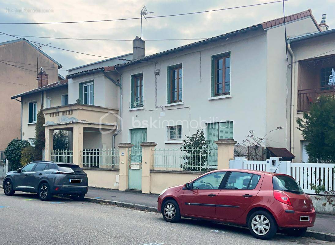 Appartement à VENISSIEUX