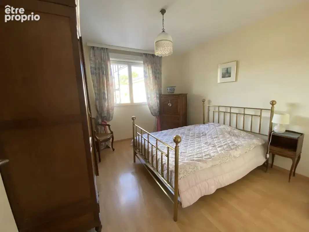Appartement F2 au dernier étage avec balcon, garage et ascenseur - photo 5