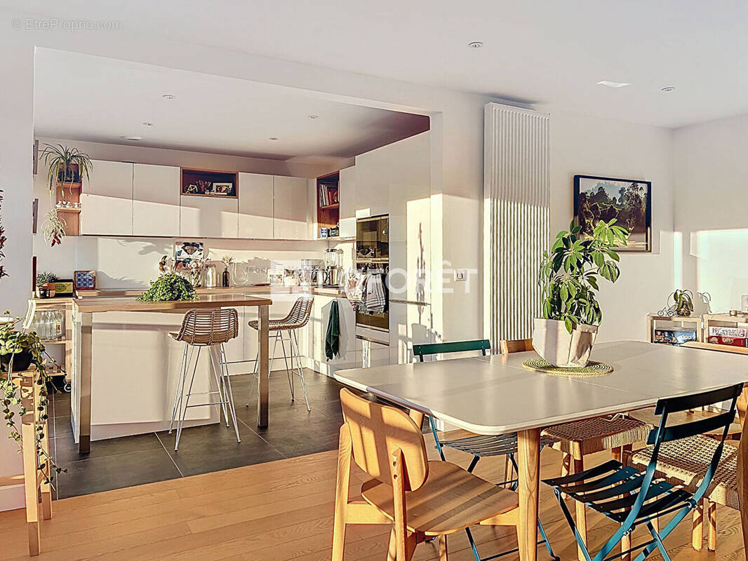 Appartement à LE VESINET