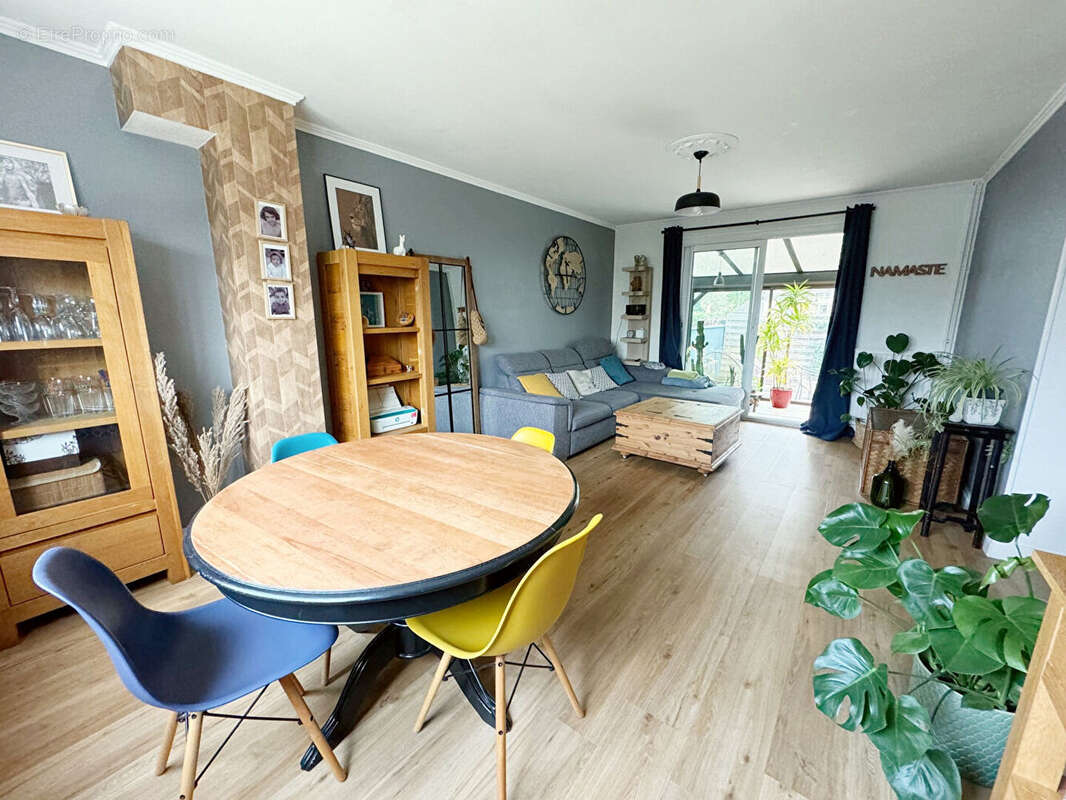 Maison à BRETTEVILLE-SUR-ODON