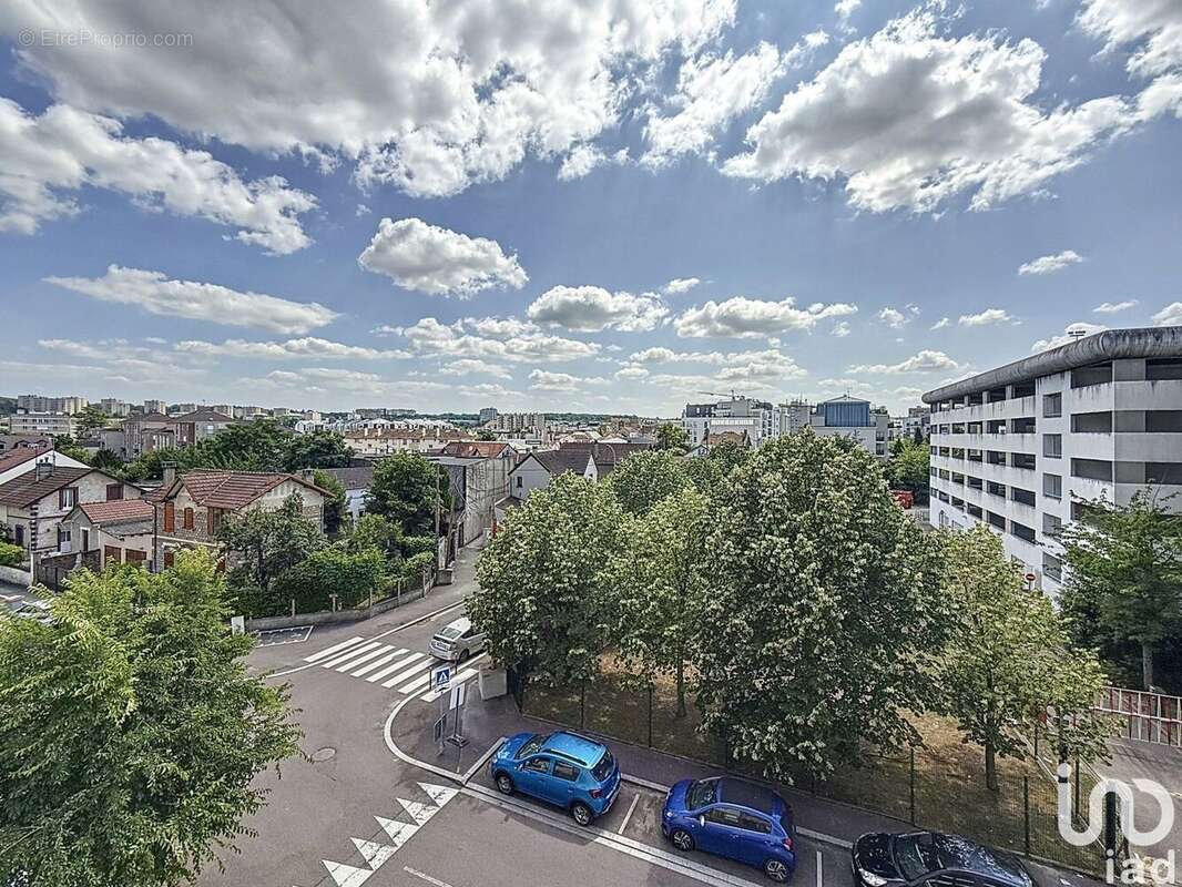 Photo 5 - Appartement à POISSY