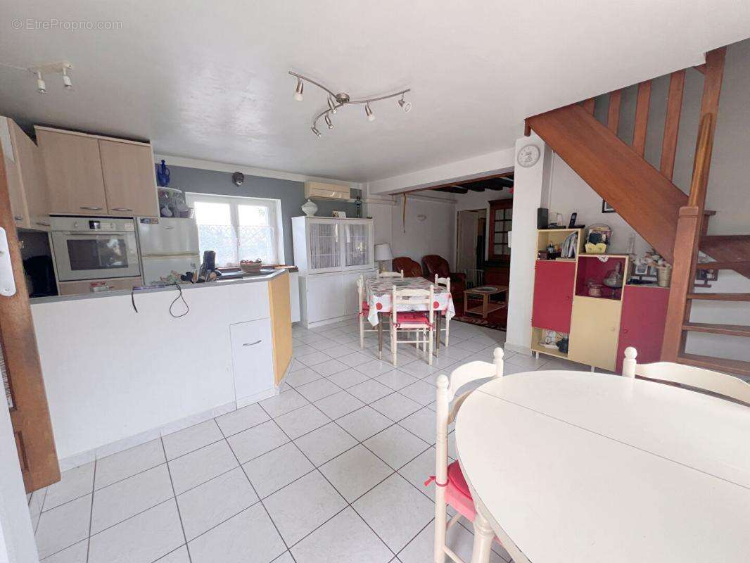Maison - La Chapelle Saint Aubin -  4 pièce(s) - 87 m² - photo 4