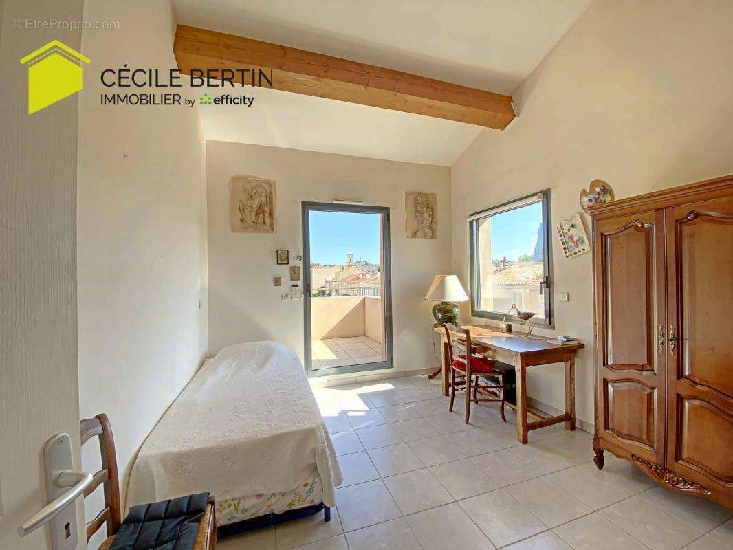 Appartement à ARLES