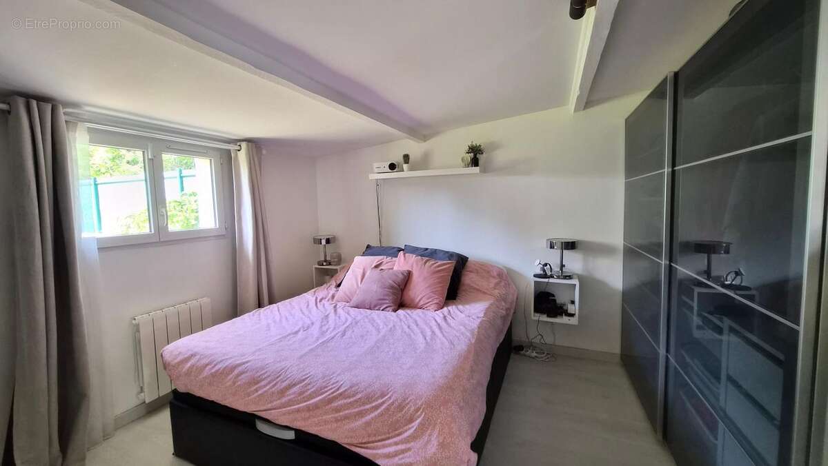 Maison à SAINT-GERMAIN-LES-ARPAJON