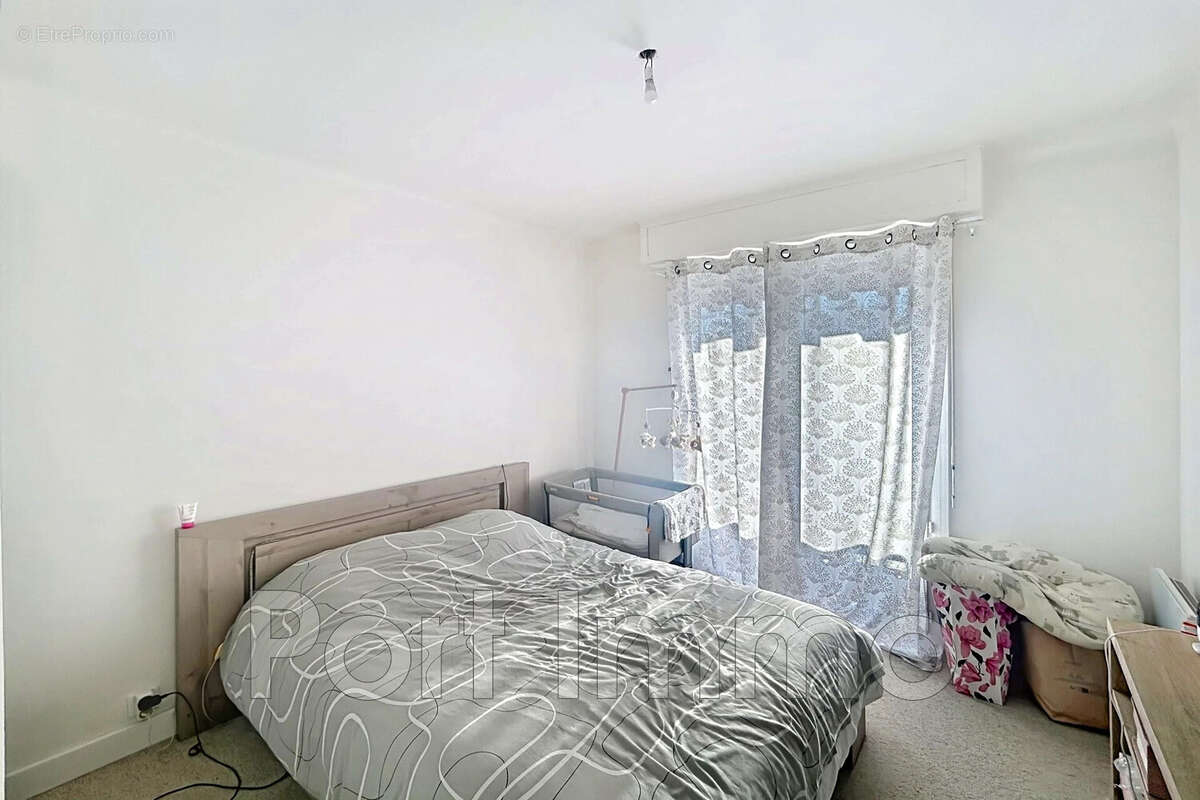 Appartement à VILLENEUVE-LOUBET