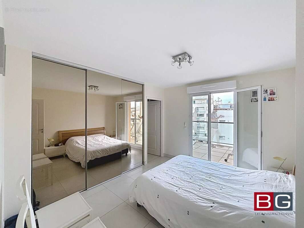 Magnifique 3 pièces dernier étage + terrasse de 35 m² - photo 6