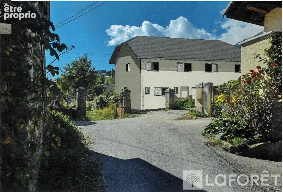 ** terrain 744 m² - châteauroux les alpes - photo 2