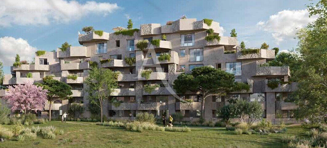 Appartement à LATTES