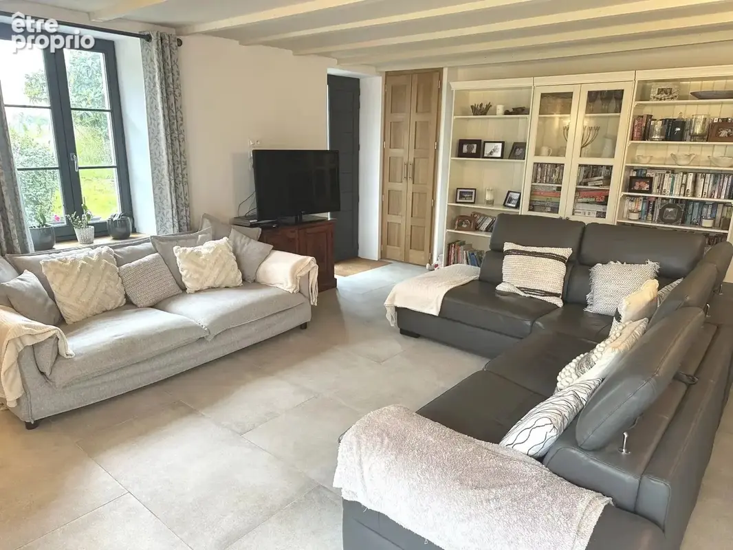 Maison rénovée avec 5 chambres plus un terrain à batir - photo 7