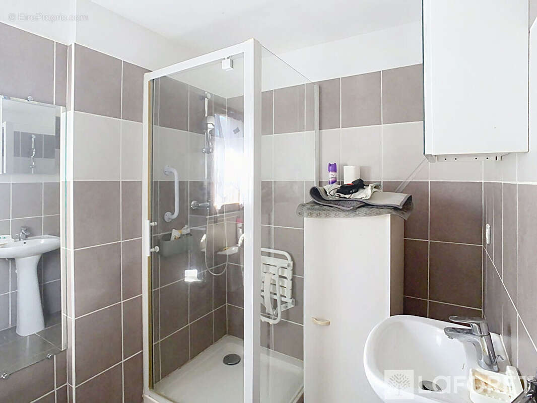 Maison Marignane 5 pièce(s) 98.17 m2 - photo 12