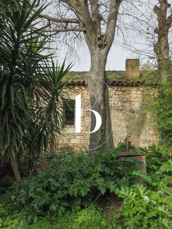 Maison à GOUDARGUES