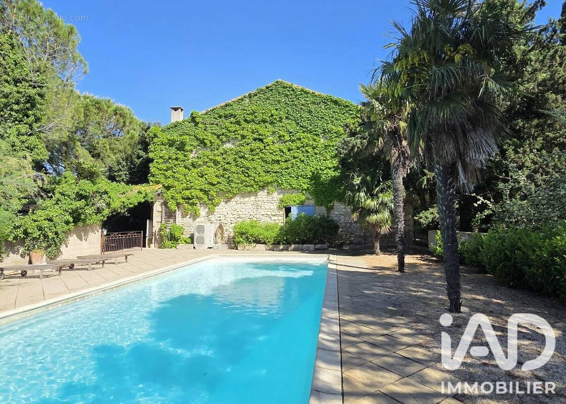 Photo 1 - Maison à ARLES