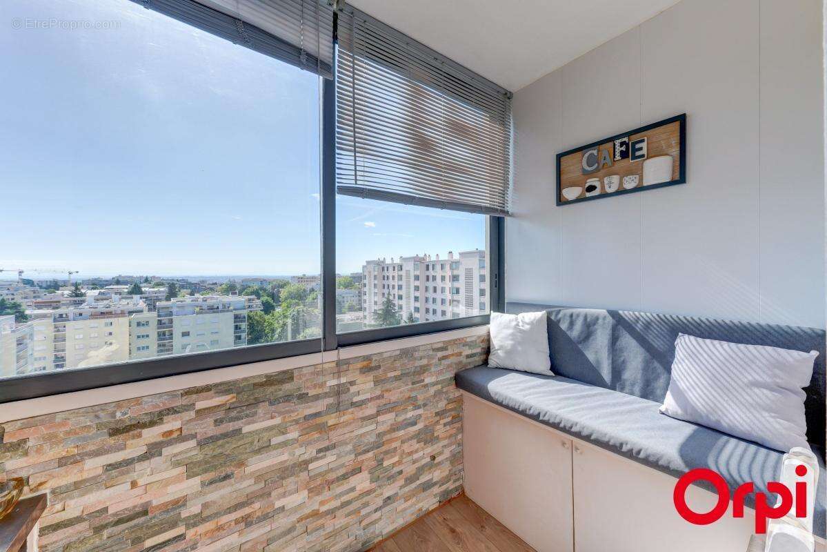Appartement à CALUIRE-ET-CUIRE