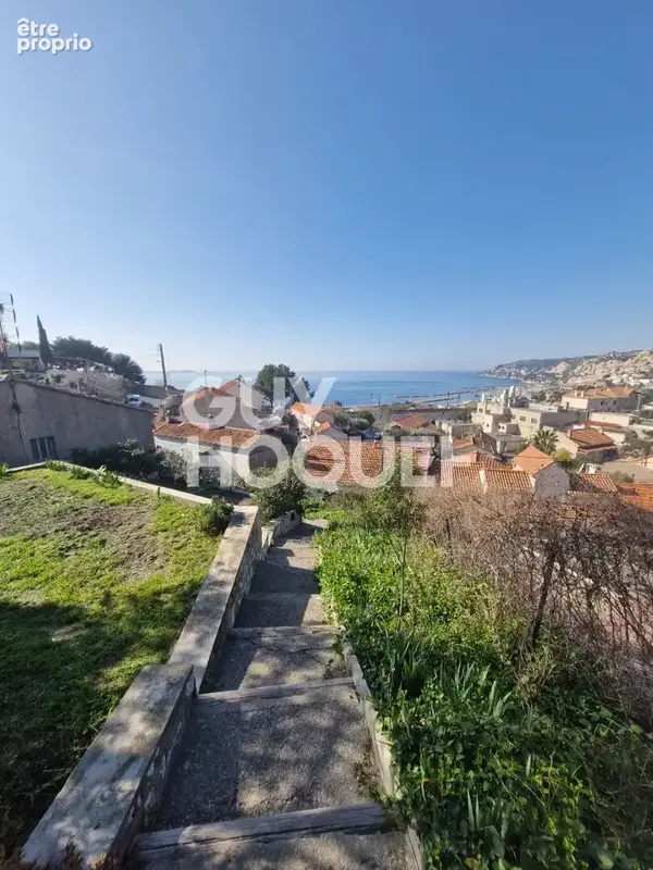 Marseille L'Estaque, Villa T4 117m² avec vue mer, appartement indépendant et garage. - photo 11