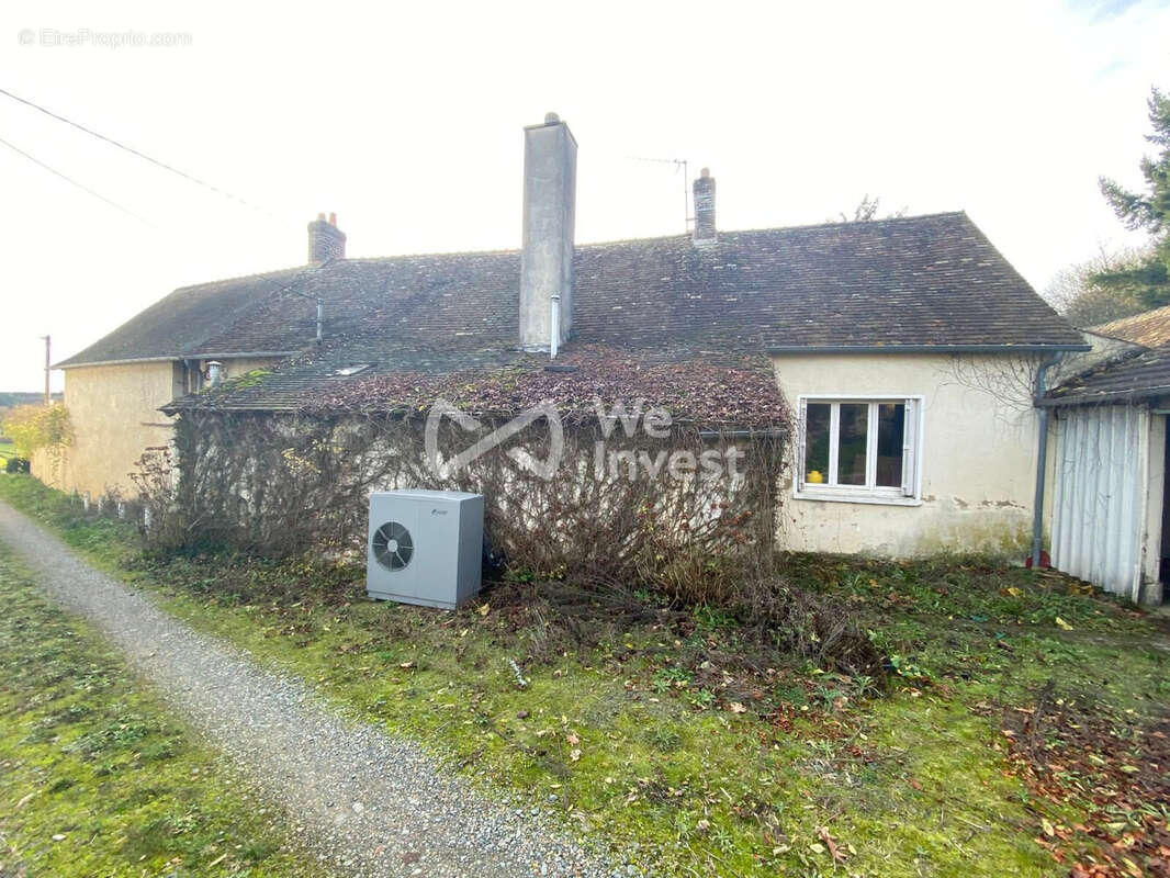 Maison à YVRE-LE-POLIN