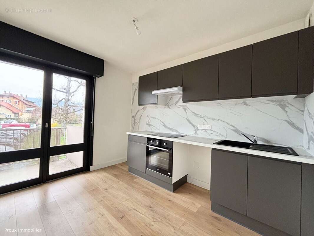 Appartement à SAINT-JORIOZ